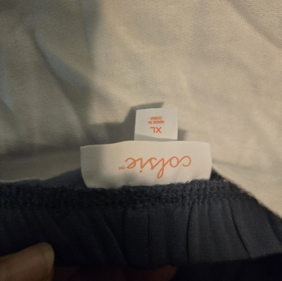 Colorblock Raglan Sleeve Pajama Set - Picture 4 of 5